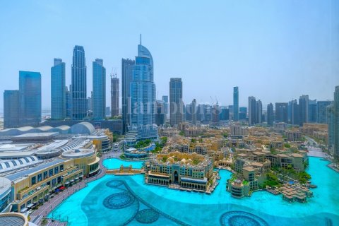 Apartment til leje i Burj Khalifa, Dubai, UAE 2 soveværelser, 152.26801700 kvm № 720771 - foto 4