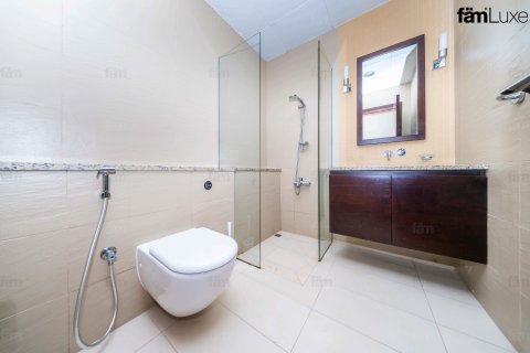 Apartamento en alquiler en Palm Jumeirah, Dubai, EAU 3 dormitorios, 210.4 m2 № 691567 - foto 16