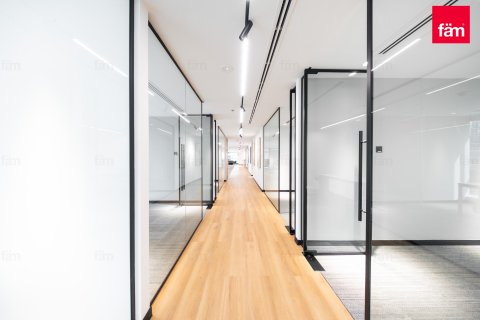 Üürile anda kontor asukohaga Dubai, AÜE: 800 m² Nr 691354 - pilt 7