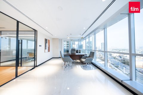 Üürile anda kontor asukohaga Dubai, AÜE: 800 m² Nr 691354 - pilt 15