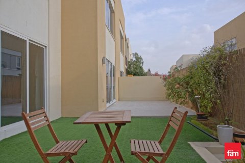 דירה להשכרה ב Dubai, איחוד האמירויות  3 חדרי שינה, 216 מ"ר, מספר 691350 - תמונה 12