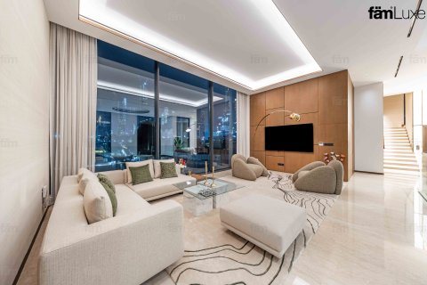 Vila v Al Wasl, Dubai, SAE 5 spální, 930.2 m2 č. 691353 - Fotografia 7