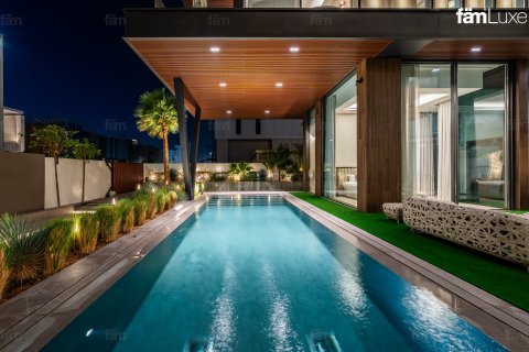 Βίλα σε Al Wasl, Dubai, ΗΑΕ 5 υπνοδωμάτια, 930.2 τ.μ. Αρ. 691353 - φωτογραφία 2