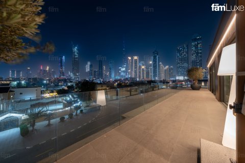 Βίλα σε Al Wasl, Dubai, ΗΑΕ 5 υπνοδωμάτια, 930.2 τ.μ. Αρ. 691353 - φωτογραφία 3