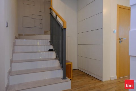 Casa urbana para venda em Dubai, EAU 4 quartos, 267.6 m2 № 701289 - foto 7