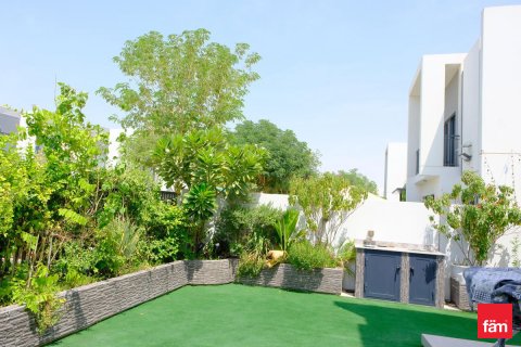 Casa urbana para venda em Dubai, EAU 4 quartos, 267.6 m2 № 701289 - foto 2