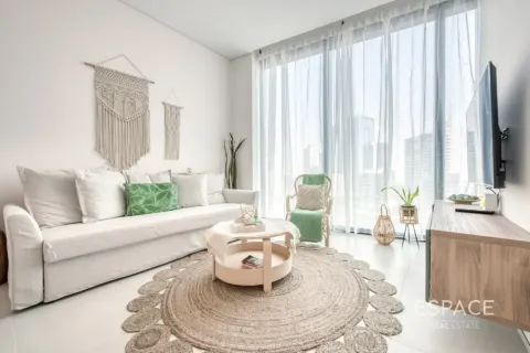 Jumeirah Beach Residence, Dubai, UAE의 임대용 아파트 침실 1개, 58제곱미터 번호 738344 - 사진 2