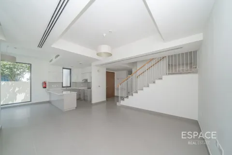 Villa para arrendamento em Dubai Hills Estate, Dubai, EAU 5 quartos, 254 m2 № 738347 - foto 3