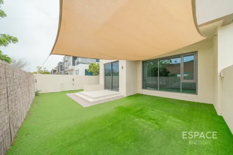 Villa para arrendamento em Dubai Hills Estate, Dubai, EAU 5 quartos, 254 m2 № 738347 - foto 19