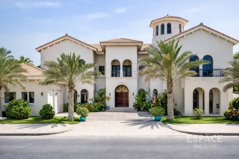 Willa do wynajęcia w Palm Jumeirah, Dubai, ZEA 6 sypialnie, 650 mkw., nr 738348 - zdjęcie 1