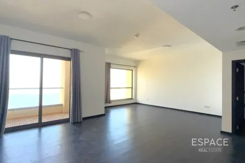 Apartmen di Jumeirah Beach Residence, Dubai, UAE 2 bilik tidur, 123 meter persegi № 738345 - foto 4