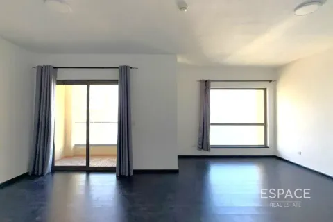 Apartmen di Jumeirah Beach Residence, Dubai, UAE 2 bilik tidur, 123 meter persegi № 738345 - foto 7