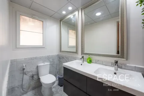 Üürile anda villa asukohaga The Springs, Dubai, AÜE: 3 magamistoaga, 167 m² Nr 738349 - pilt 7