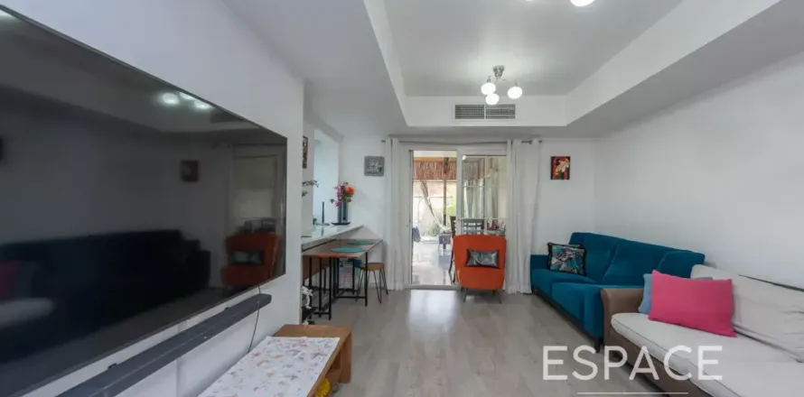 Villa asukohaga The Springs, Dubai, AÜE: 3 magamistoaga, 167 m² Nr 738349