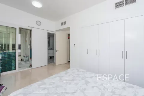 Üürile anda villa asukohaga The Springs, Dubai, AÜE: 3 magamistoaga, 167 m² Nr 738349 - pilt 12
