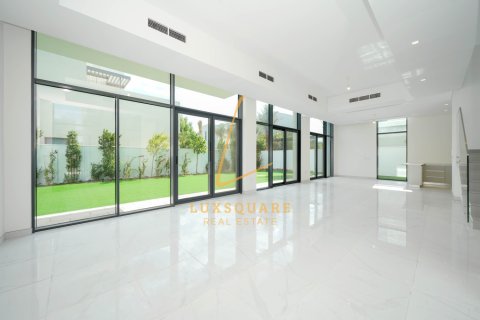 Villa te huur in Al Furjan, Dubai, VAE 5 slaapkamers, 624 vr.m., nr 717833 - foto 3
