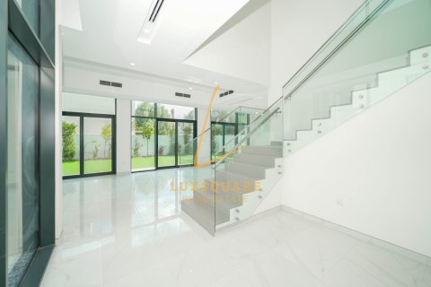 Villa te huur in Al Furjan, Dubai, VAE 5 slaapkamers, 624 vr.m., nr 717833 - foto 14