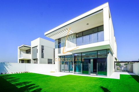 Villa te huur in Al Furjan, Dubai, VAE 4 slaapkamers, 480 vr.m., nr 717832 - foto 10