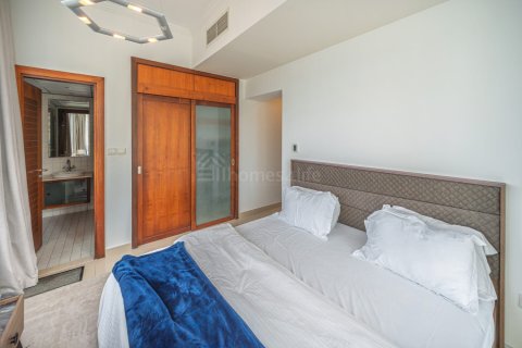 Apartament në Dubai Marina, Dubai, Emiratet e Bashkuara Arabe 3 dhoma gjumi, 230 m2. № 717778 - Foto 14