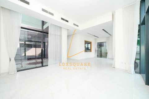 Villa itt: Al Furjan, Dubai, EAE, 4 hálószoba, 570 m², azonosító: 717831 - fénykép 7