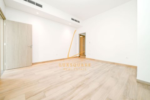 Vila u Al Furjan, Dubai, UAE 4 spavaćih soba, 570 m2 Br. 717831 - fotografija 23
