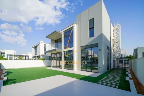 Vila u Al Furjan, Dubai, UAE 4 spavaćih soba, 570 m2 Br. 717831 - fotografija 7