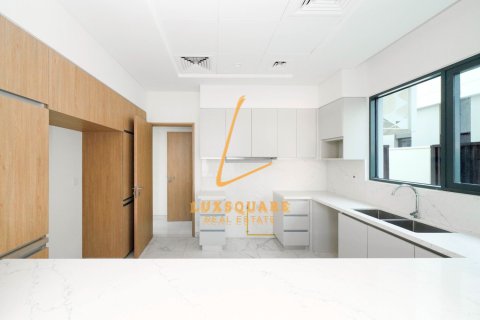 Vila v Al Furjan, Dubai, SAE 4 ložnice, 570 m² Č.: 717831 - fotografie 21