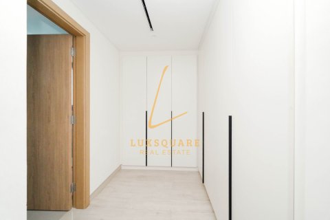 Villa itt: Al Furjan, Dubai, EAE, 4 hálószoba, 570 m², azonosító: 717831 - fénykép 18