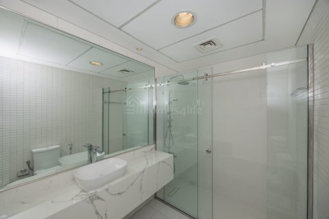 Lägenhet till försäljning i Dubai Media City, Dubai, UAE 1 sovrum, 81 kvm Nr. 717779 - fotografi 21