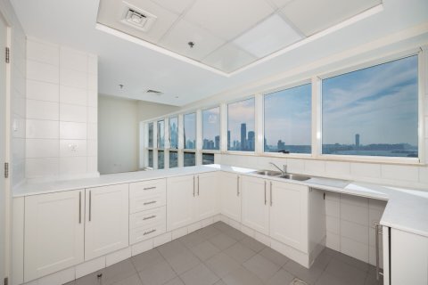 Lägenhet till försäljning i Dubai Media City, Dubai, UAE 1 sovrum, 81 kvm Nr. 717779 - fotografi 4