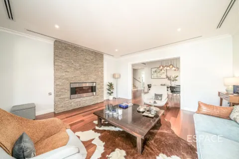 Vila di Meadows, Dubai, UEA 3 kamar tidur, 287 m2 nomor 649649 - foto 4