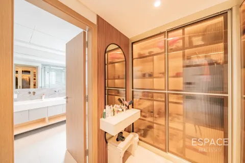Villa te koop in Al Furjan, Dubai, VAE 4 slaapkamers, 323 vr.m., nr 649650 - foto 14