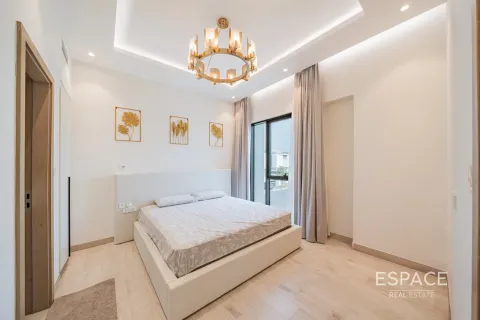 Villa te koop in Al Furjan, Dubai, VAE 4 slaapkamers, 323 vr.m., nr 649650 - foto 9