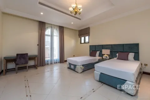 Vila di Palm Jumeirah, Dubai, UEA 4 kamar tidur, 622 m2 nomor 649652 - foto 8