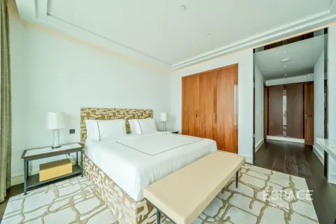 Tvåvåningshus till försäljning i Business Bay, Dubai, UAE 4 sovrum, 949 kvm Nr. 649653 - fotografi 8