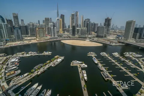 Tvåvåningshus till försäljning i Business Bay, Dubai, UAE 4 sovrum, 949 kvm Nr. 649653 - fotografi 2