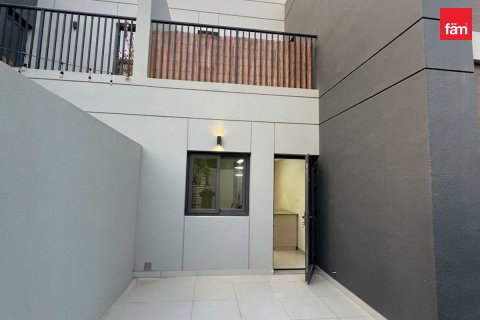 Villa in vendita a Dubai, EAU 2 camere da letto, 131.2 mq. № 760515 - foto 11