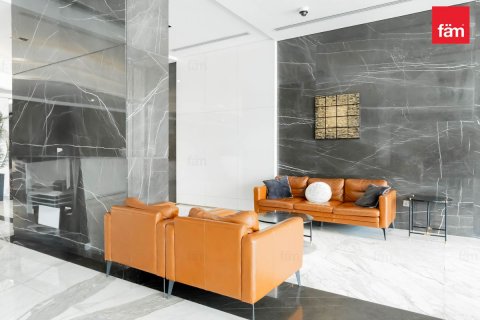 Tindahan sa Motor City, Dubai, UAE 73.5 sq.m. № 631732 - larawan 2