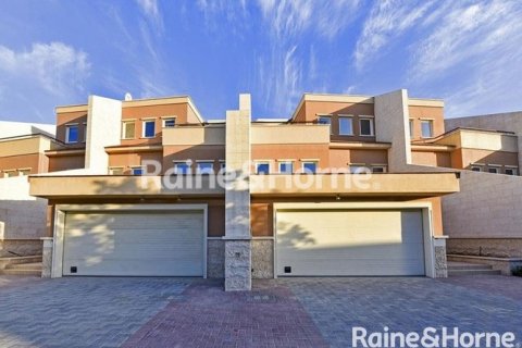 Stadthaus zum Verkauf in Motor City, Dubai, VAE 4 Schlafzimmer, 373.5 m2 Nr. 578767 - Foto 26