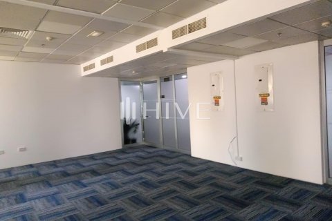 Office in Sheikh Zayed Road, Dubai, UAE 186.1 sq.m. № 578768 - photo 17