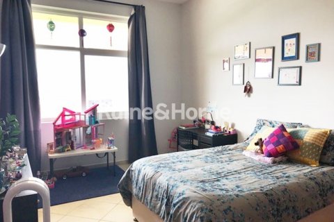 Apartamento en venta en Motor City, Dubai, EAU 3 dormitorios, 231.2 m2 № 578766 - foto 7