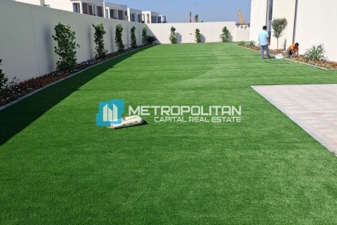 Villa zur Miete in Abu Dhabi, VAE 4 Schlafzimmer, 422.3 m2 Nr. 680529 - Foto 18