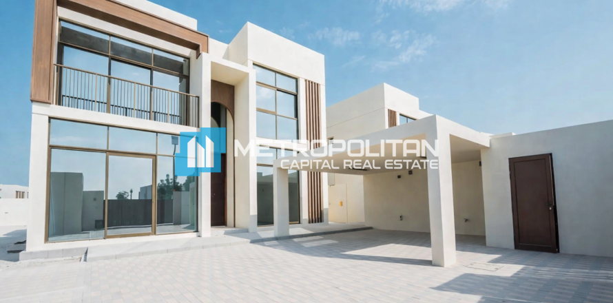 Villa i Abu Dhabi, UAE 4 sovrum, 1045.6 kvm Nr. 680529