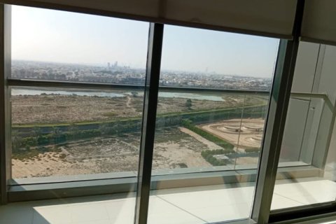 Apartment sa Business Bay, Dubai, UAE 2 silid-tulugan, 104 sq.m. № 680365 - larawan 14