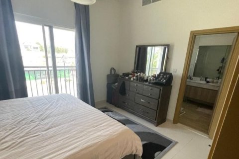 Řadový dům v Dubai Land, Dubai, SAE 2 ložnice, 161 m² Č.: 703375 - fotografie 8