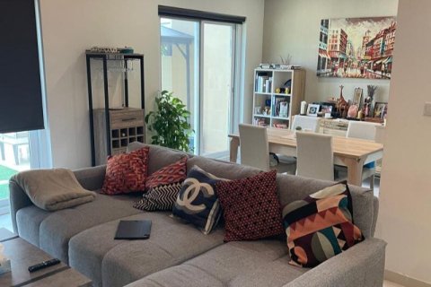 Řadový dům v Dubai Land, Dubai, SAE 2 ložnice, 161 m² Č.: 703375 - fotografie 11