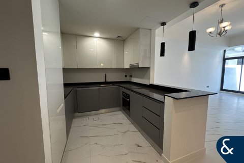 וילה להשכרה ב Mohammed Bin Rashid City, Dubai, איחוד האמירויות 4 חדרי שינה, 187 מ"ר, מספר 668158 - תמונה 4