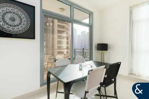 Apartemen di Downtown Dubai (Downtown Burj Dubai), UEA 1 kamar tidur, 79 m2 nomor 668140 - foto 7