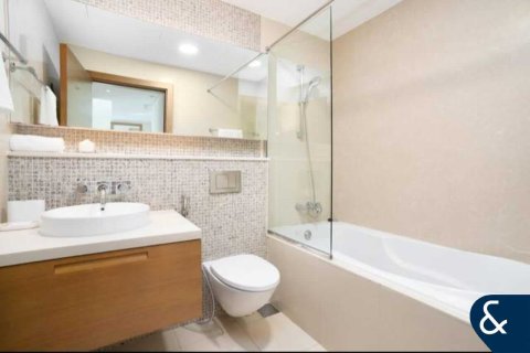 Apartemen di Downtown Dubai (Downtown Burj Dubai), UEA 1 kamar tidur, 79 m2 nomor 668140 - foto 19