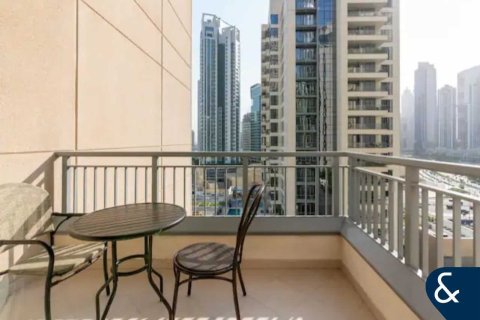 Apartemen di Downtown Dubai (Downtown Burj Dubai), UEA 1 kamar tidur, 79 m2 nomor 668140 - foto 1
